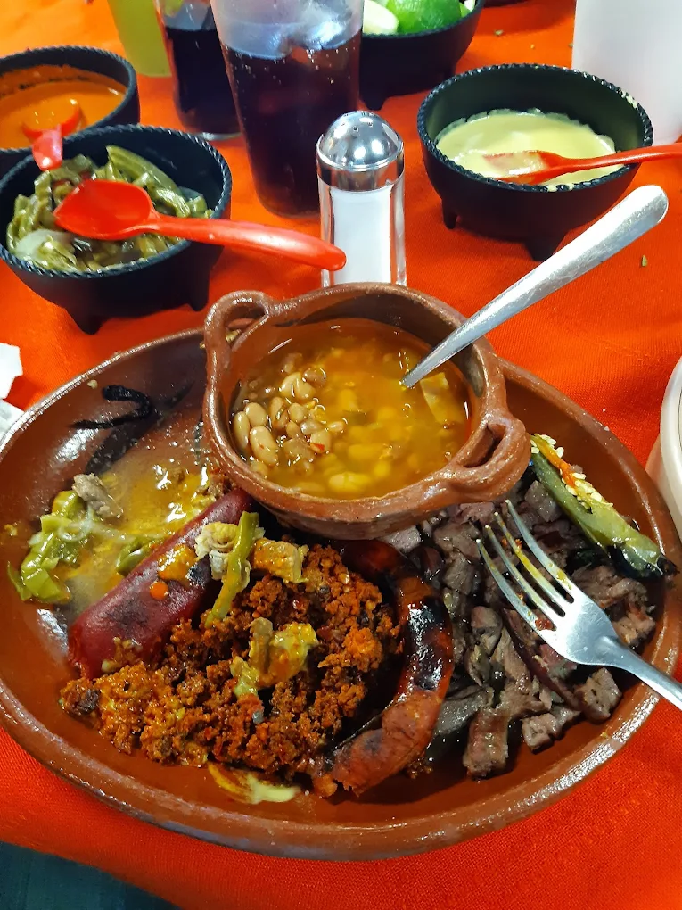 Plato Generoso